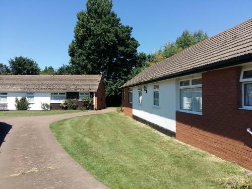 Doniford Larch Bungalow in Williton