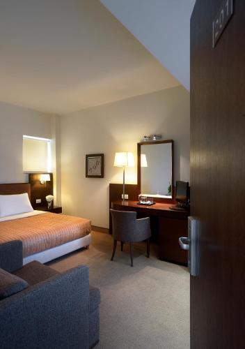 Irida Hotel - image 8