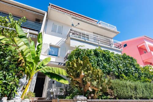 Apartments with parking space Crikvenica - 5553 3
