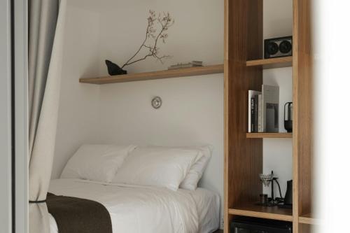 1 queen bed