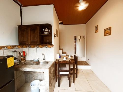Cucina, Home Capybara Stay in Mindo