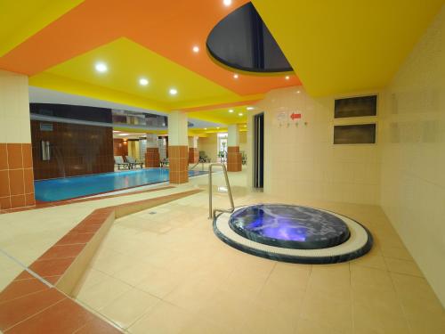 Wellness Resort Energetic - 온수 욕조
