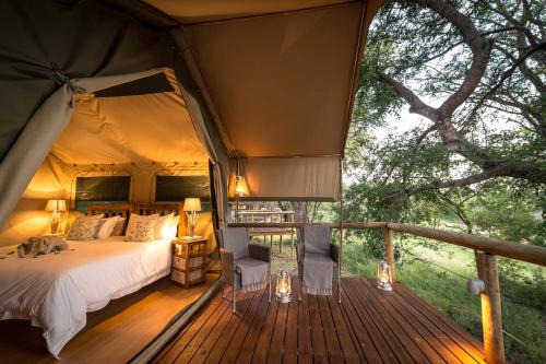 Rukiya Safari Camp Set in a prime location of Hoedspruit, Rukiya Safari Camp puts everything the city has to offer just outside your doorstep. The property features a wide range of facilities to make your stay a pleasan
