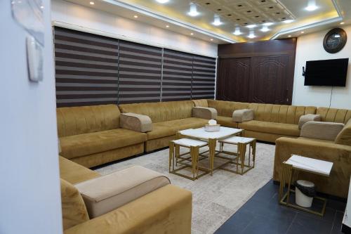 Al Zain Chalet in Al-Himmah Al-Ordonyah