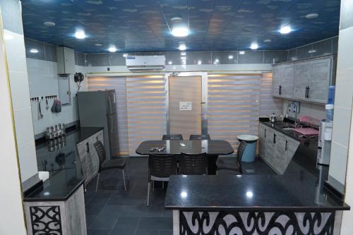 Al Zain Chalet in Al-Himmah Al-Ordonyah