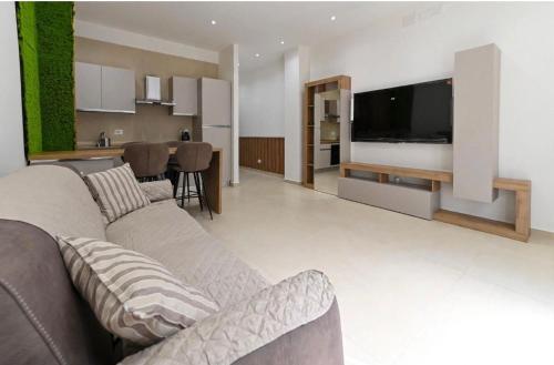 SeaRose Apartment