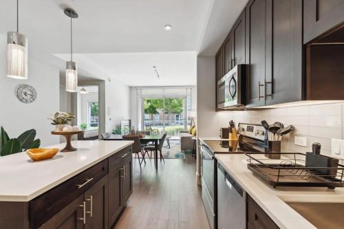 Preston Douglas Single I Premium 1BR in Dallas in Vickery Meadow