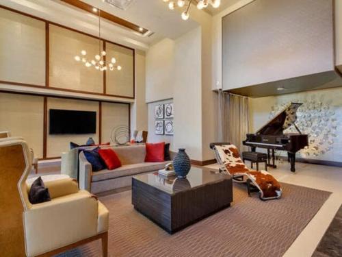 Preston Douglas Single I Premium 1BR in Dallas in Vickery Meadow