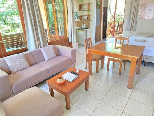The Secret Garden Central 250 Mbps WIFI English speaking