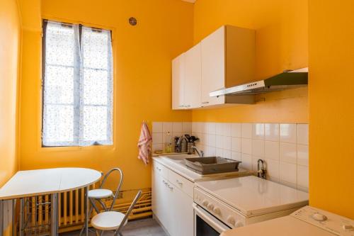 Баня, Appartement moderne à Sens + 45m² + Parking (Appartement moderne a Sens + 45m² + Parking) in Sens