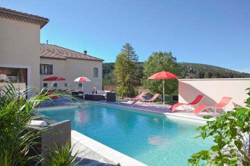 Logis Hotel Restaurant Des Sapins - Ardèche