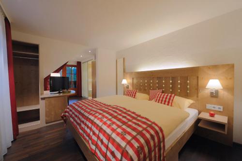 1 queen bed