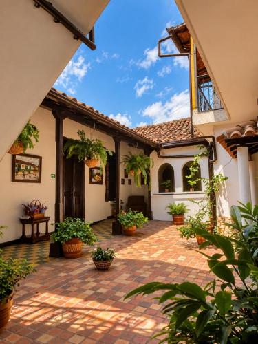 Hotel Mantillana