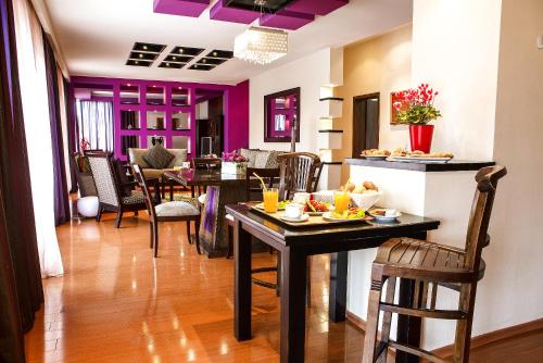 Phoenicia Suites Baneasa - image 7