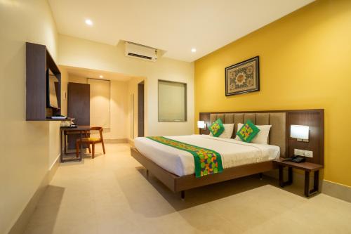 Treebo Elite Residency - 2 kms from Railway station