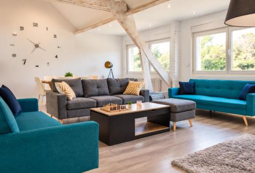 ++++ CENTRAL DUPLEX RENOVE 5 PIECES 150M2 A 8 MN DE LA PLACE DALTON ++++