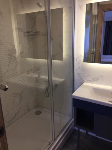 海伦酒店 海伦酒店