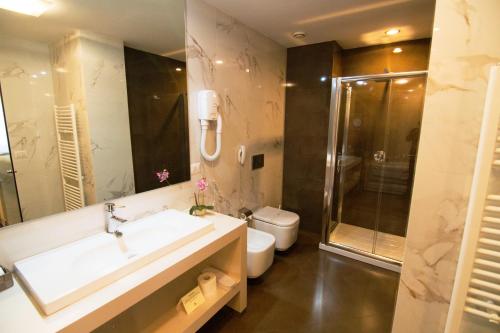 Boutique Hotel Kotoni - image 11