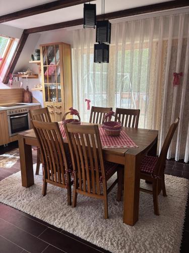 ห้องครัว, Z-Mountain Villa Brezovica for Families & Groups in เปรวัลเล
