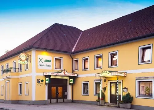 Gasthof Mandorfer in Hörsching, Österreich