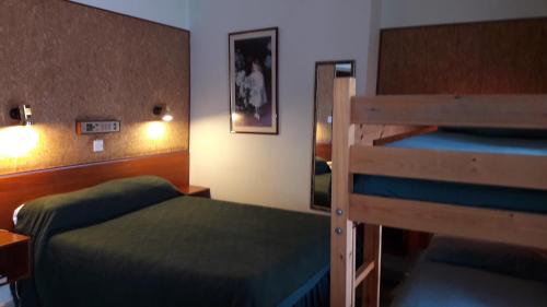 Mornington Hotel - image 5