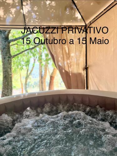 อ่างแช่น้ำร้อน, Casa d' Além Turismo e Natureza - Refúgio do Bosque (Casa d' Alem Turismo e Natureza - Refugio do Bosque) in โตรฟา