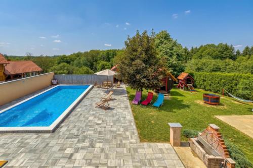 . Pool & Sauna Countryside Retreat Klara - Happy Rentals