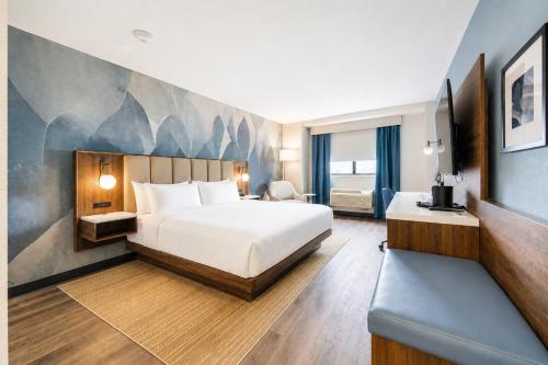 1 queen bed