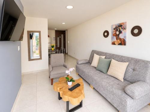 Luxurious and Comfortable - Stratum 5
