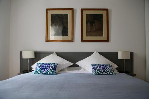 Deluxe One-Bedroom Apartment - 54m2