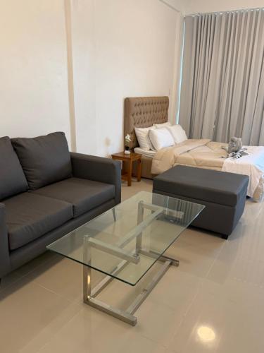 Jofranz Guesthouse by Wegala in Tayabas