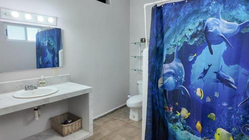 San Diego House with access to the beach and pool in Alvarado