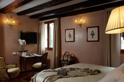 Hotel Bisanzio Room Type - Double or Twin Room