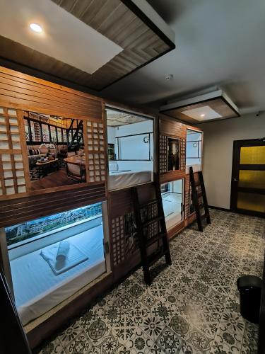 Balai Balai Capsule Hotel Cebu near Sto Nino Bazilika