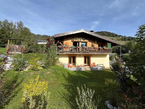 Chalet K2
