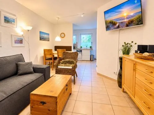 Ostsee-Familienapartment in Scharbeutz mit Pool & Spielzimmer in Scharbeutz, Deutschland