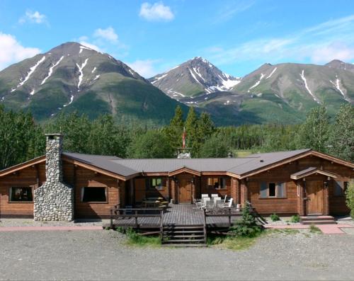 . Dalton Trail Lodge