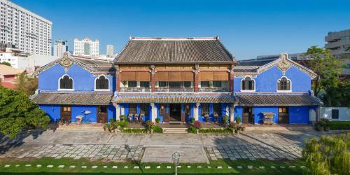 Cheong Fatt Tze - The Blue Mansion
