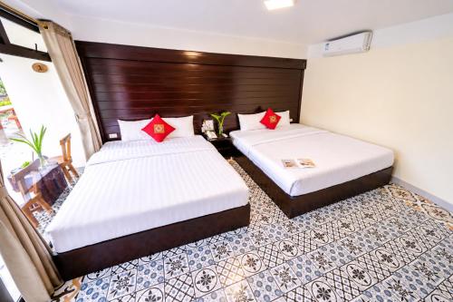Twin room, family, mountain view