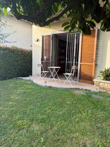 Aed, Casa Magnolia - apartment in Almè