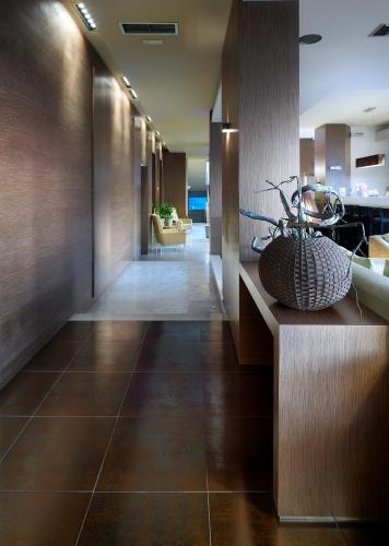 Irida Hotel - image 10