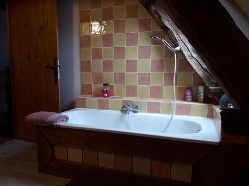 Vannas istaba, Charmant Gite Rural Aveyron in Ambeyrac ciems