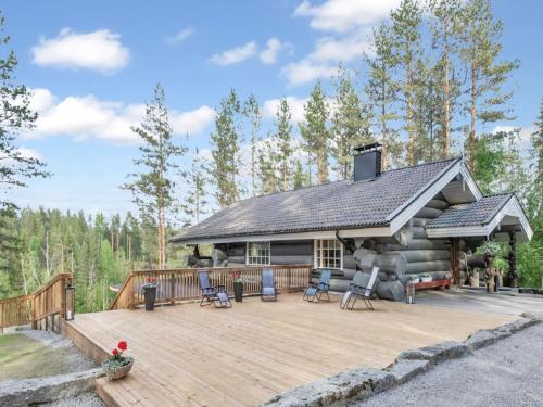 . Holiday Home Juurakkopirtti by Interhome