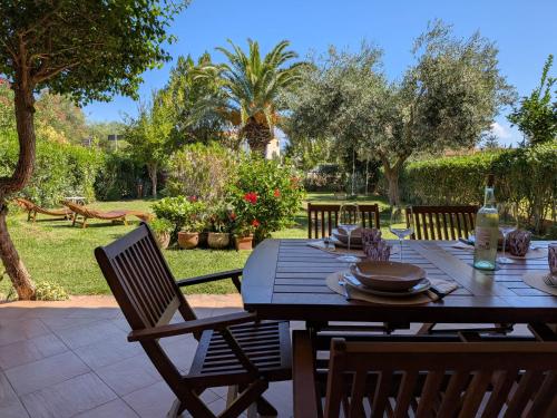 Villetta Feba con giardino a 400m dal mare