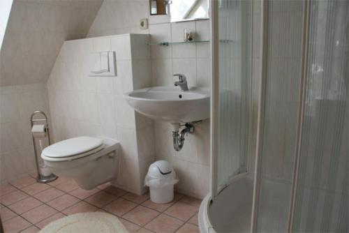 Ferienwohnung Altenkirchen RUeG 18 - image 6