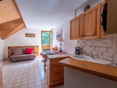 Studio confortable avec balcon à Valloire - FR-1-263-85