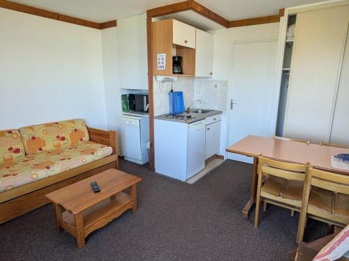 Studio cabine 4 pers avec balcon sud-ouest proche pistes