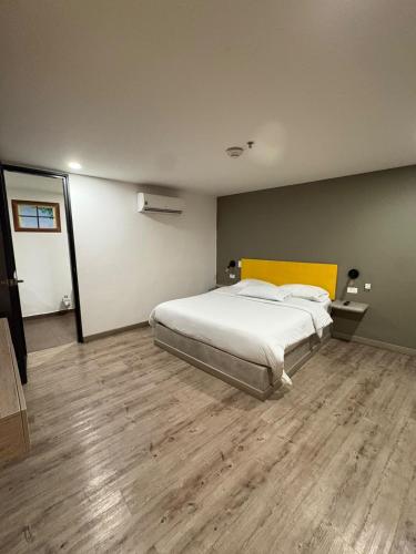 Hotel Distrito 21