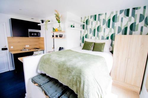 Chic Studio 16th, Renovated, 2 people