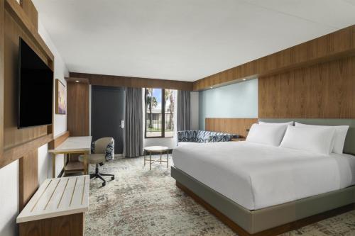 Best Western Premier Lakeland North